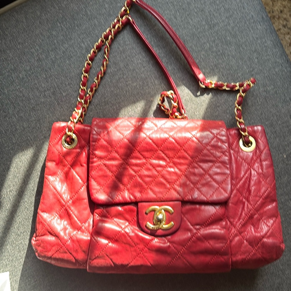 Chanel medium chain tote make me an offer !!!  ♥️🔥
